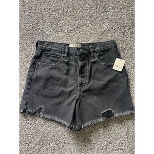 We The Free Cut-Off Distressed Shorts❤️